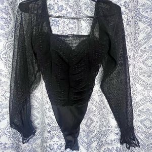 BLACK RUFFLE BODYSUIT